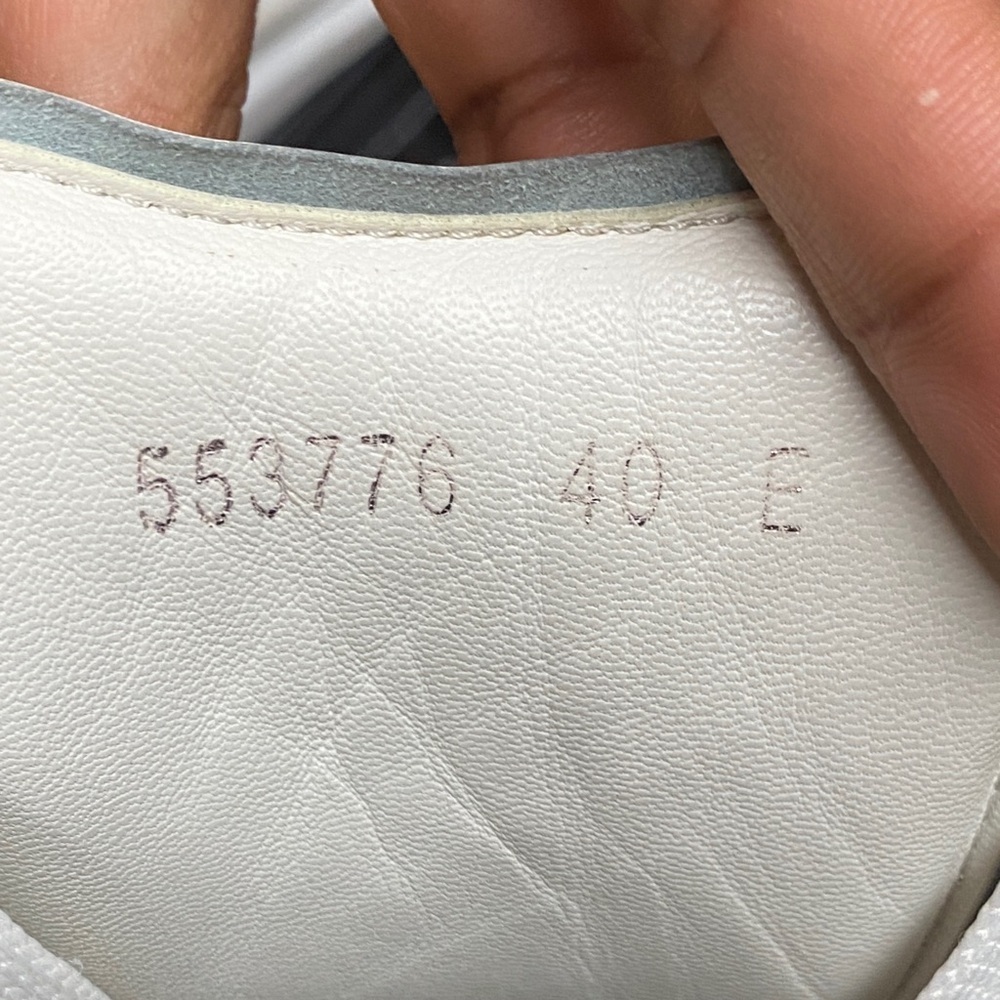 Alexander McQueen Oversized Sneakers “White Studd” EU 40 Women’s Size 10 - Picture 16 of 17